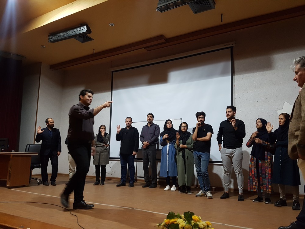آژانس برندینگ یک کسب - برندسازی سازمانی | برندسازی شخصی