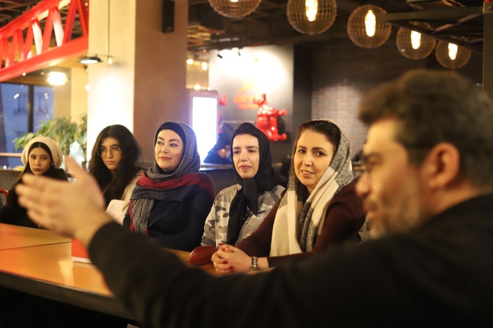 آژانس برندینگ یک کسب - برندسازی سازمانی | برندسازی شخصی