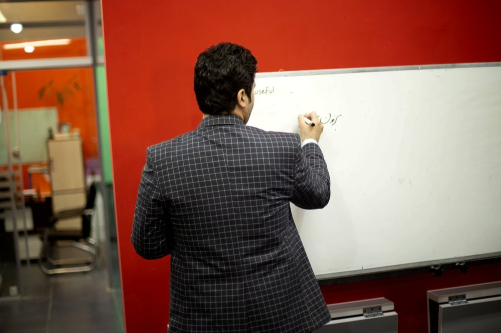 آژانس برندینگ یک کسب - برندسازی سازمانی | برندسازی شخصی