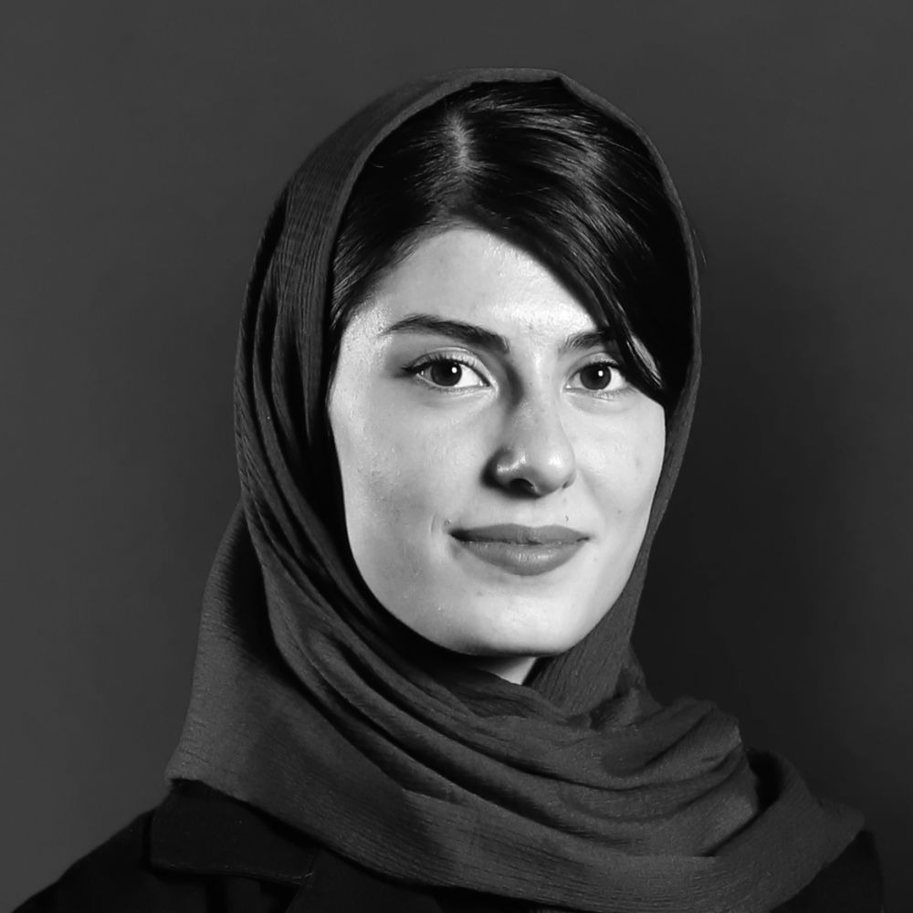 نازنین شاه باقی