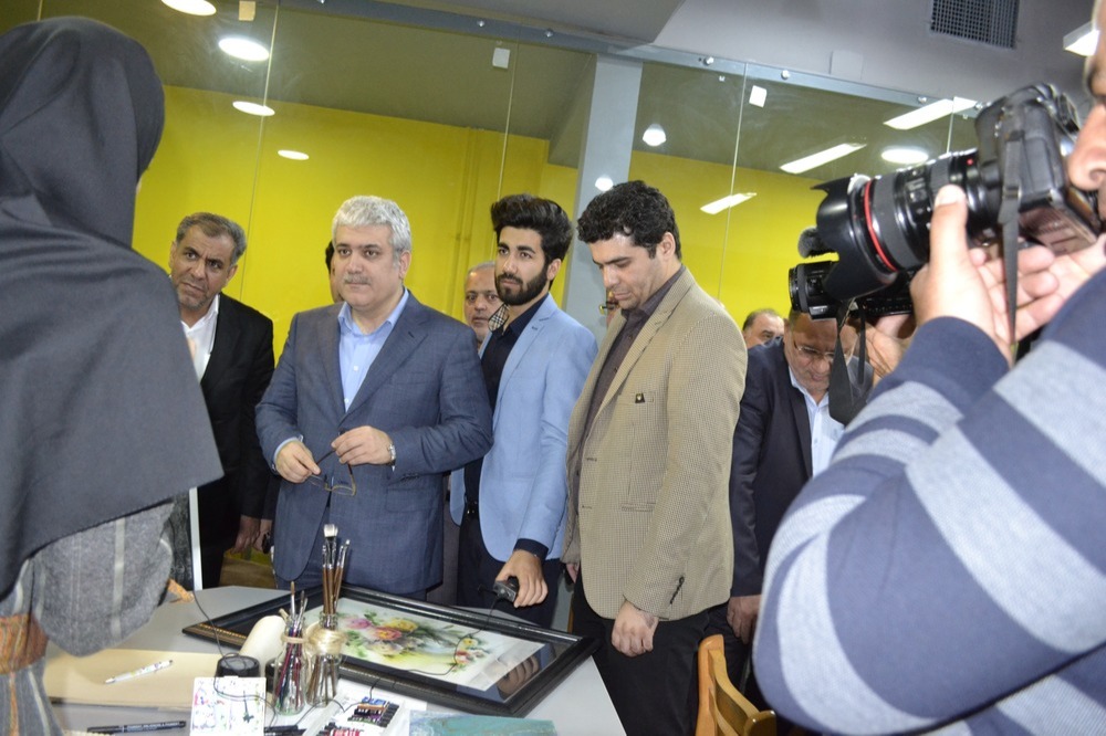 آژانس برندینگ یک کسب - برندسازی سازمانی | برندسازی شخصی