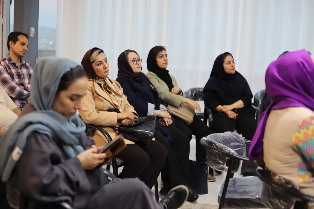 آژانس برندینگ یک کسب - برندسازی سازمانی | برندسازی شخصی
