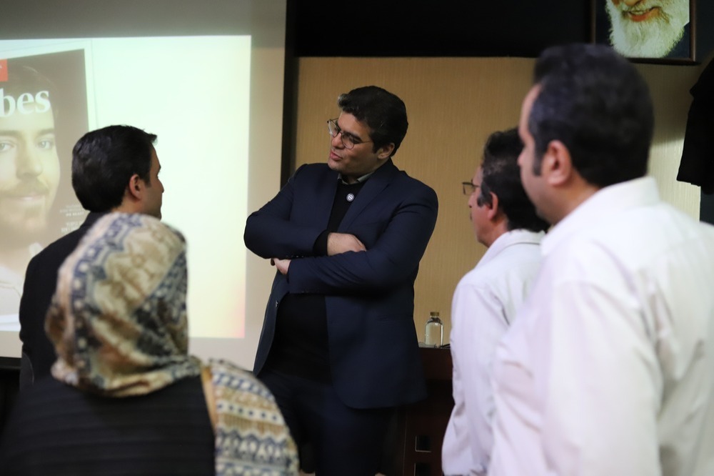 آژانس برندینگ یک کسب - برندسازی سازمانی | برندسازی شخصی