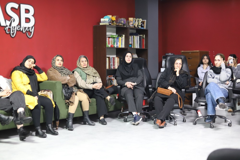 آژانس برندینگ یک کسب - برندسازی سازمانی | برندسازی شخصی