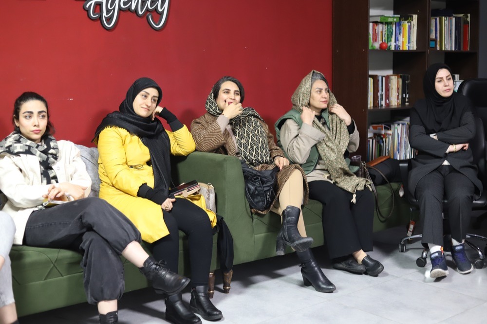 آژانس برندینگ یک کسب - برندسازی سازمانی | برندسازی شخصی