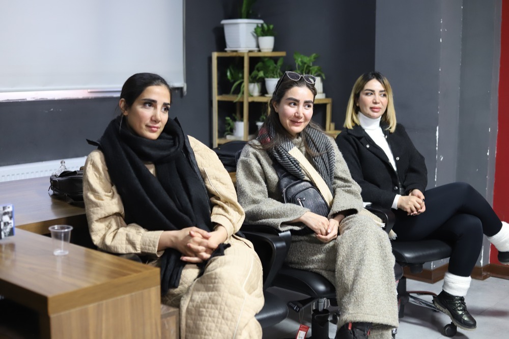 آژانس برندینگ یک کسب - برندسازی سازمانی | برندسازی شخصی