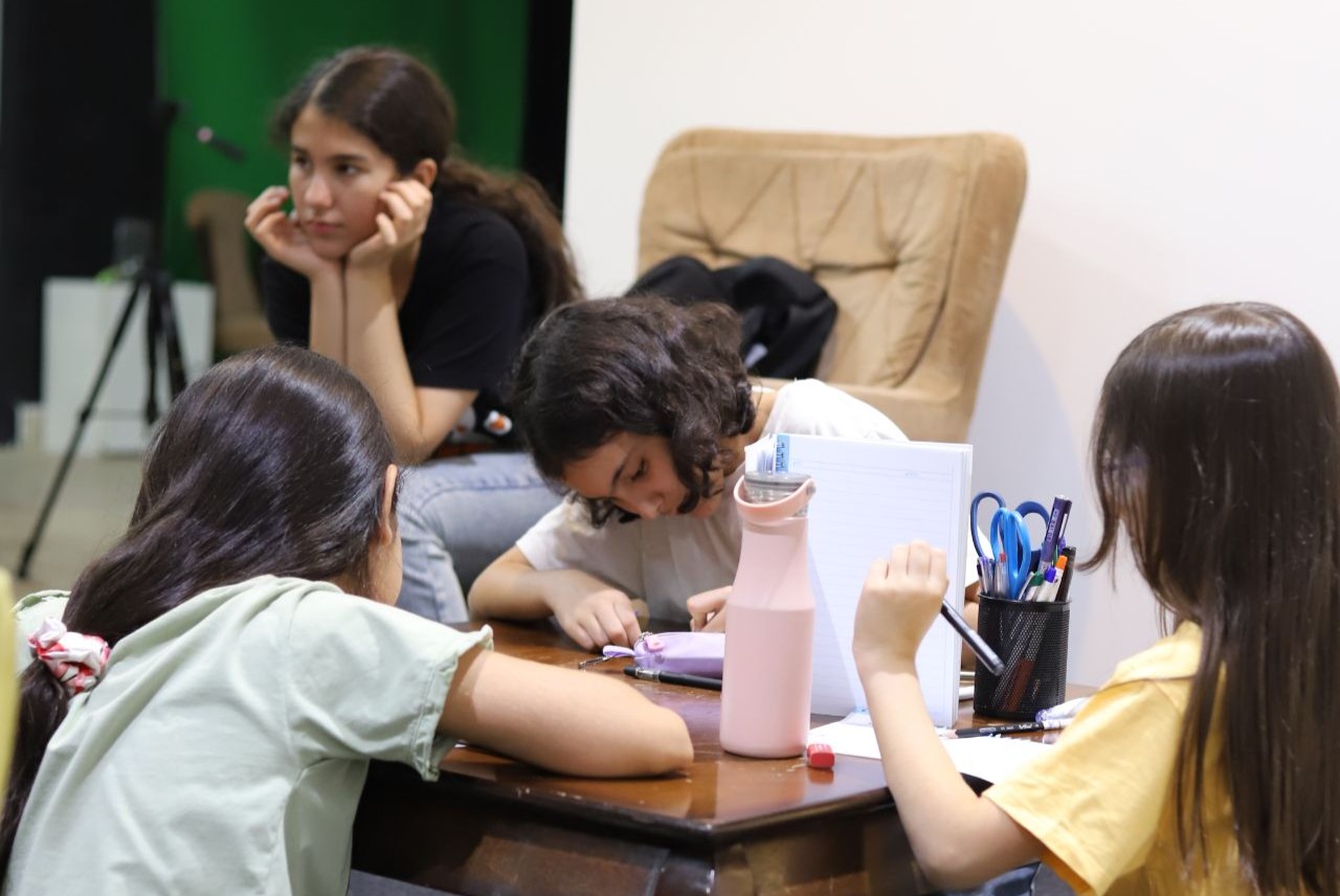 ماه چهارم کارگاه نونهالان ریشه