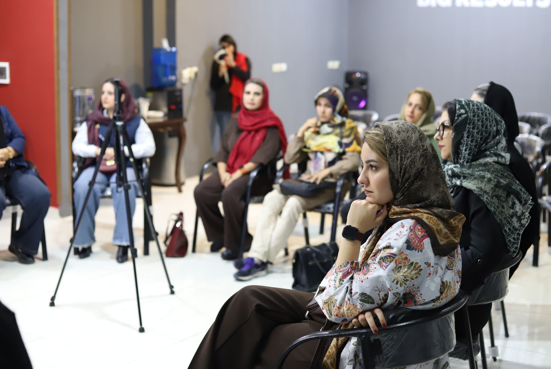 کارگاه من درون ویژه اعضای کانون زنان بازرگان استان قزوین