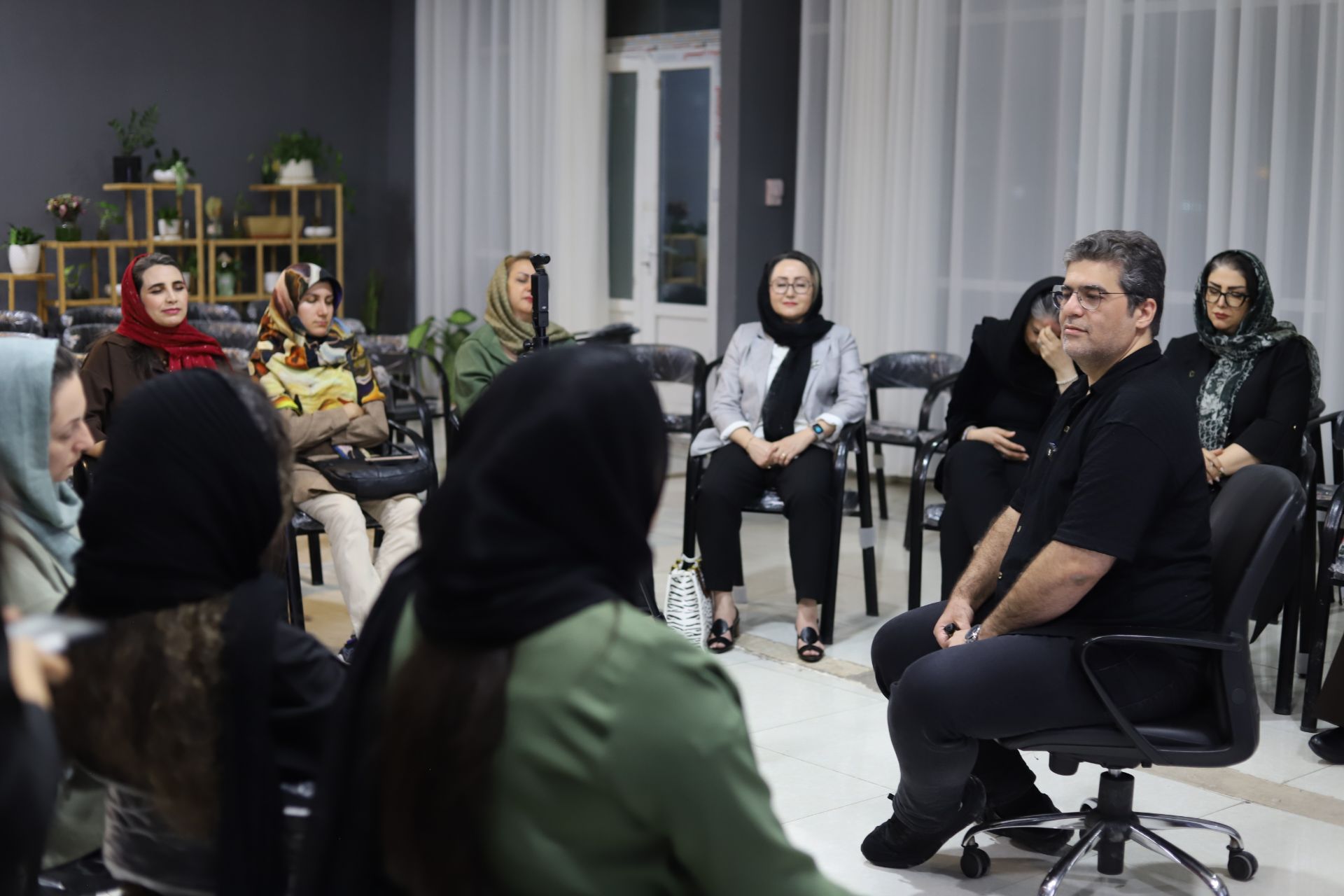 کارگاه من درون ویژه اعضای کانون زنان بازرگان استان قزوین